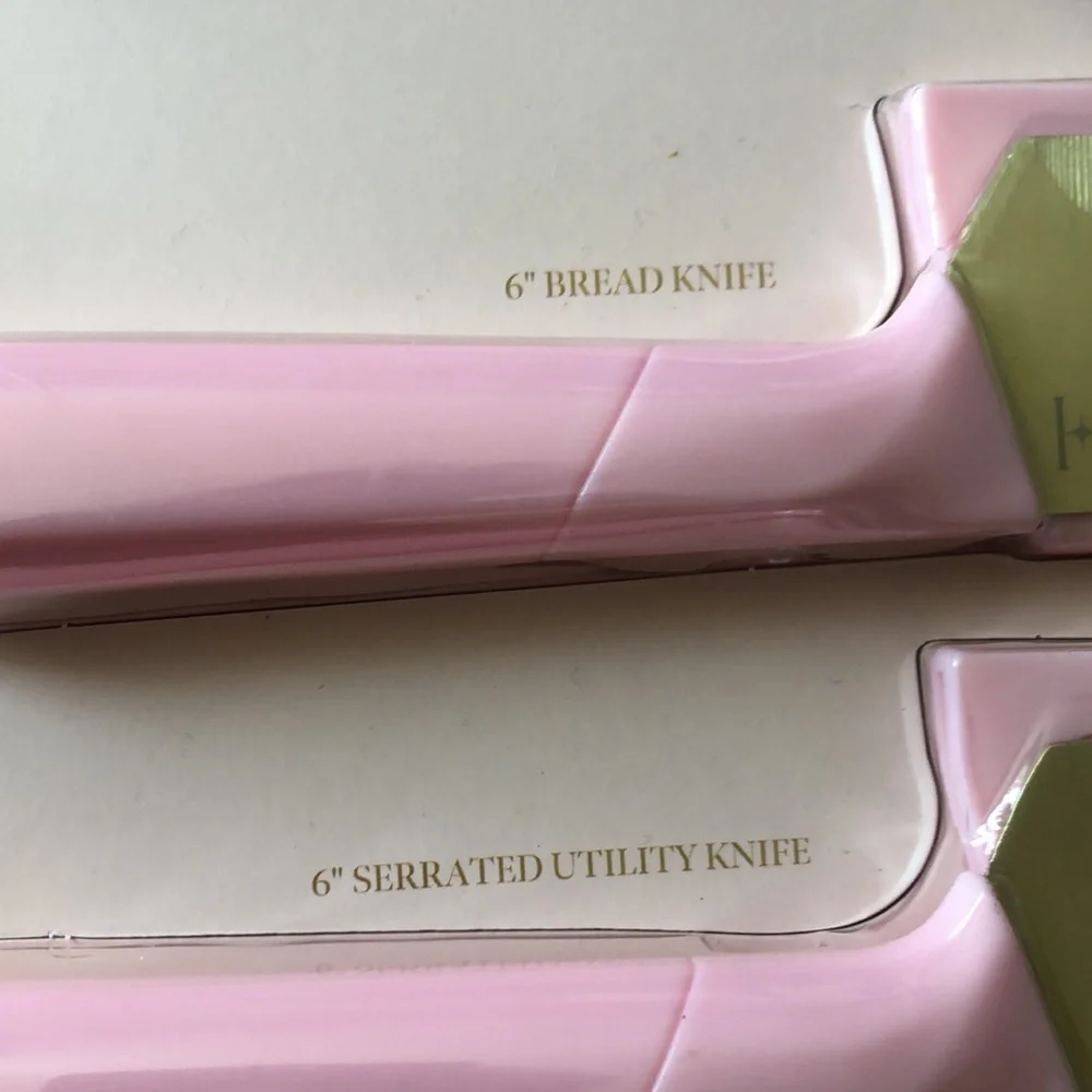 Paris Hilton Pink 5-Piece Kitchen Knife and Scissors Set